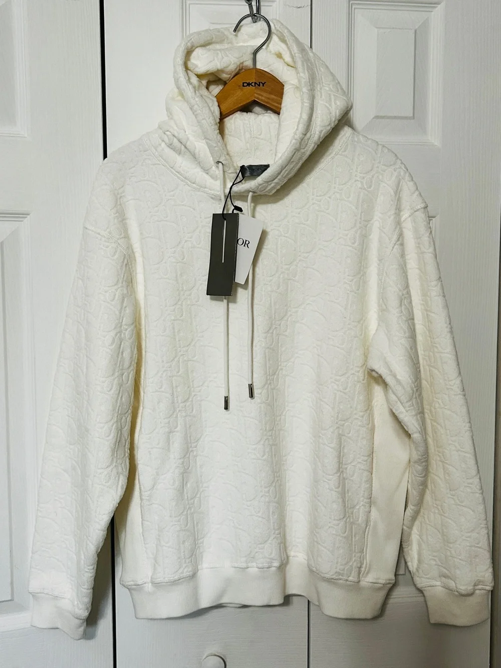 Men's Cream Quilted Logo-Embossed Crewneck Hoodie